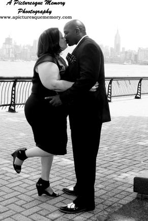 #weddings #apicturesquememoryphotography #engagement #bridetobe #groomtobe #weddingphotography #njwedding #engagementphoto #weddingphoto #hobokenterminal #hobokenpiers #nycskyline