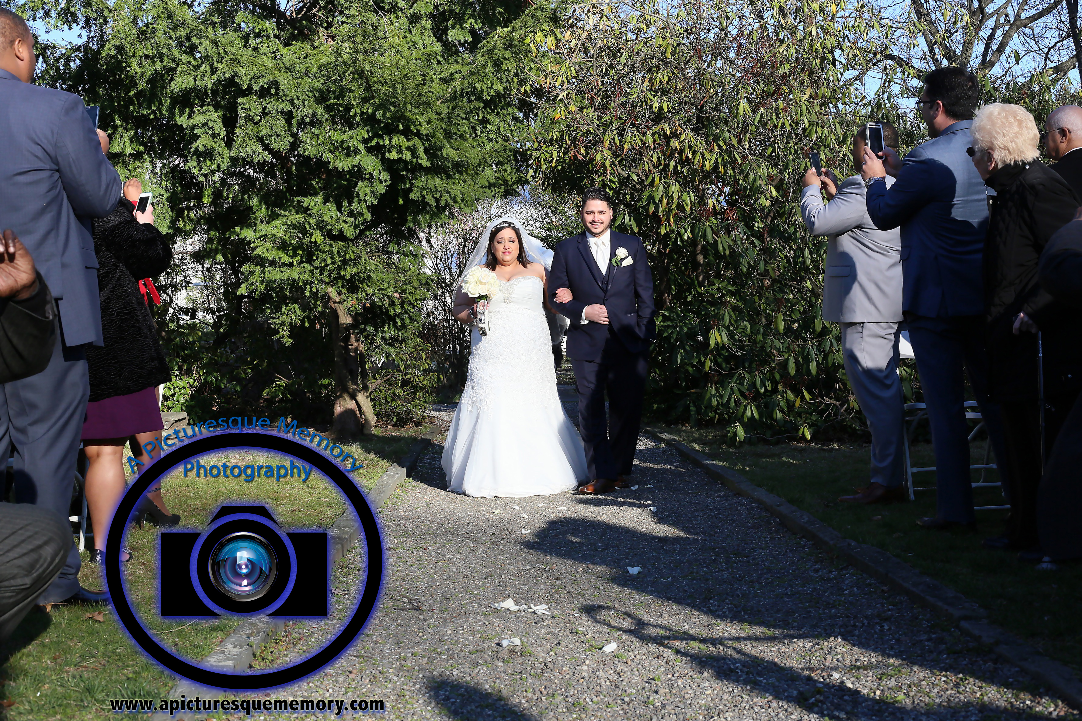 #njwedding, #njweddingphotography, #bloomfieldphotographer, #apicturesquememoryphotography, #oaksidemansionwedding, #oaksidebloomfieldculturalcenter, #weddingphotos, #outsideceremony, #bridesprocession